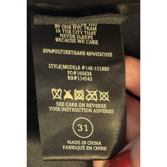 BLANK NYC Waverly Black Faux Leather Pants Women 31 High Rise Flare Pockets NEW - Picture 11 of 15